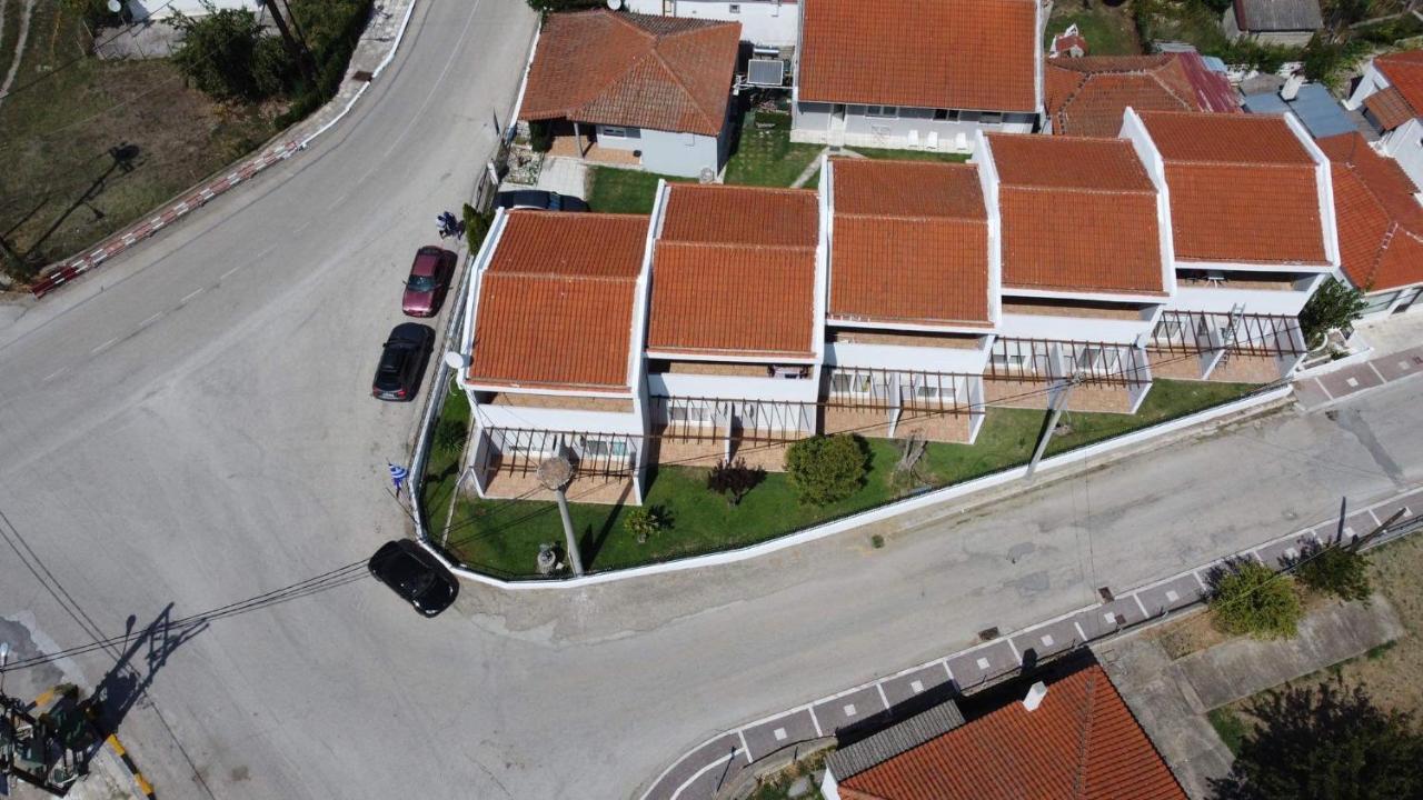 Hotel Loga Tycherón Extérieur photo