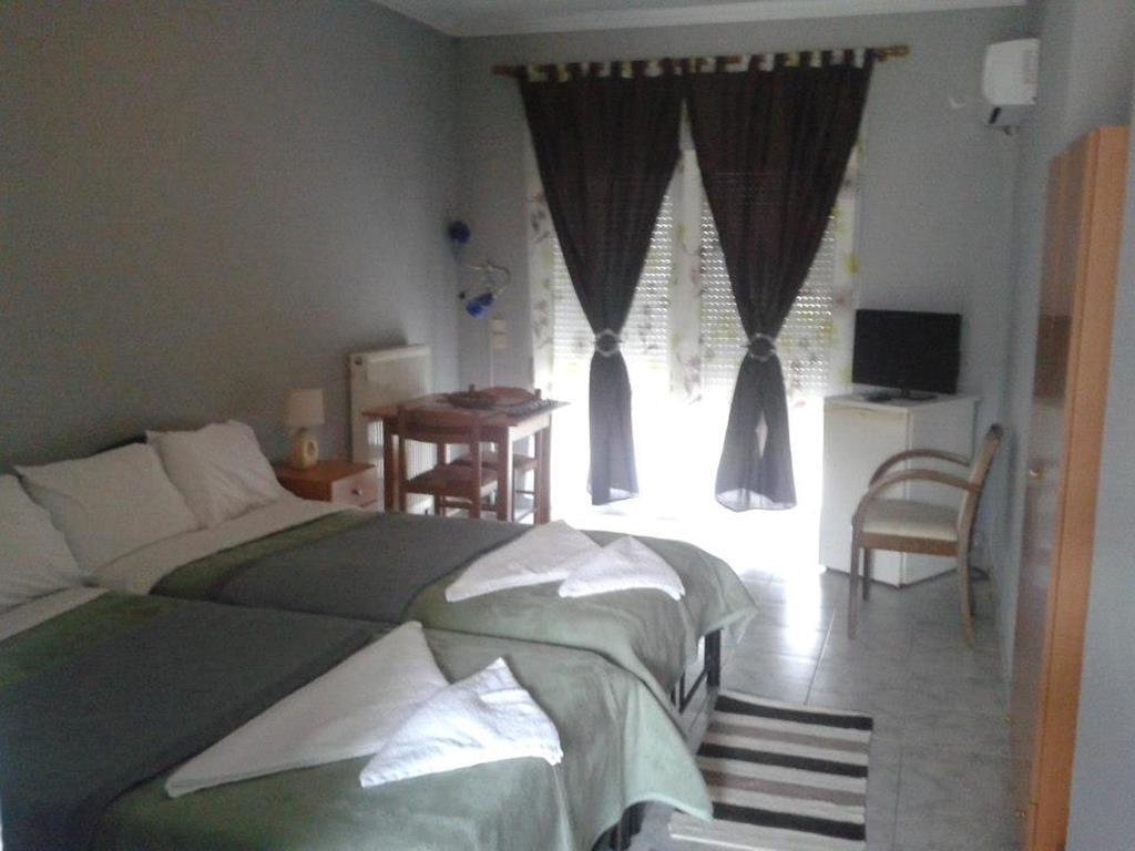Hotel Loga Tycherón Chambre photo